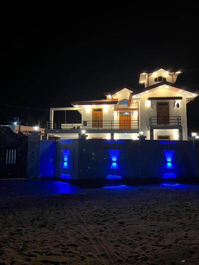 Sunset Chalet Mullaittivu ภายนอก รูปภาพ